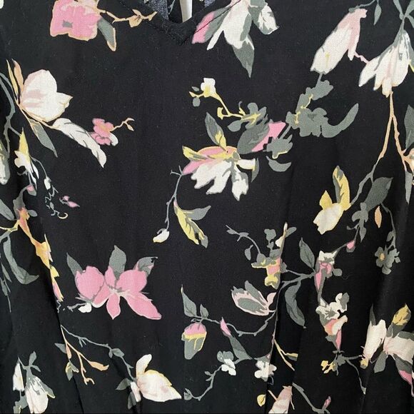 Vero Moda Jumpsuit Simply Easy Floral Pattern Culotte Cropped Casual Black Cute - Picture 6 of 12